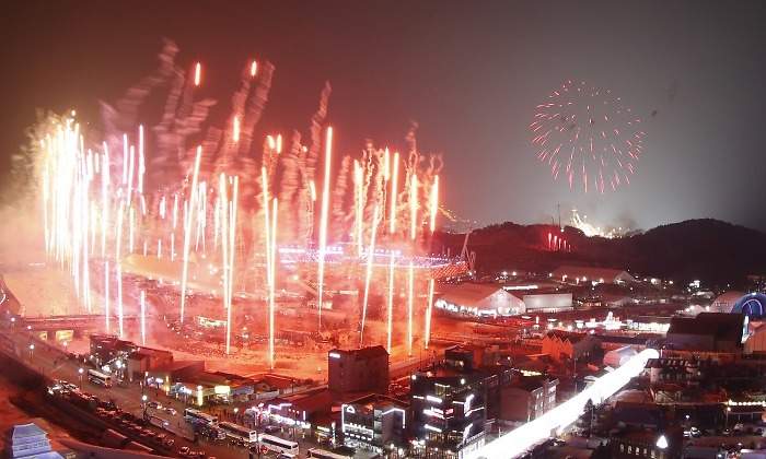Estadio-Corea-JJOO-ceremonia-Inaugural-2018-Reuters.jpg
