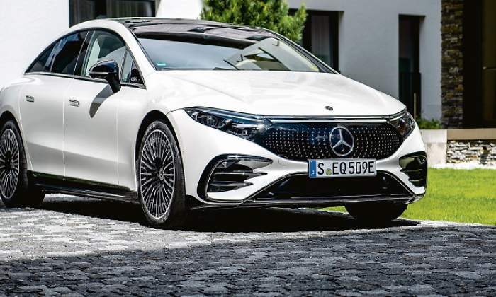 mercedes-benz-eqs.jpg