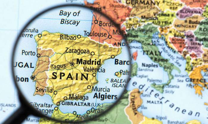 espana-mapa-lupa-istock.jpg