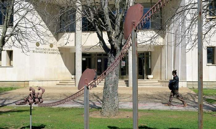 Facultad-Biologicas-05_01-1.jpg