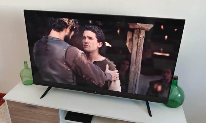 xiaomi-mi-tv-p1-55-2.jpg