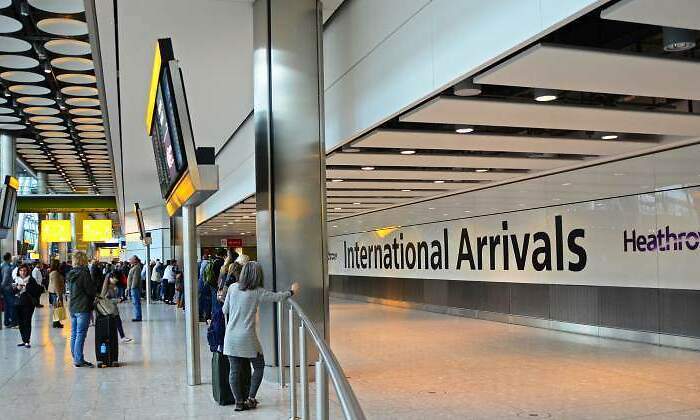 heathrow-aeropuerto-llegadas-770-dreamstime.jpg