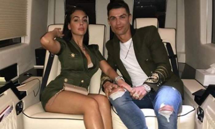 georgina-cristiano-avion770.jpg