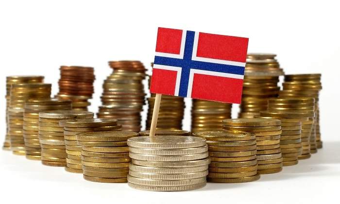 noruega-dinero-bandera.jpg