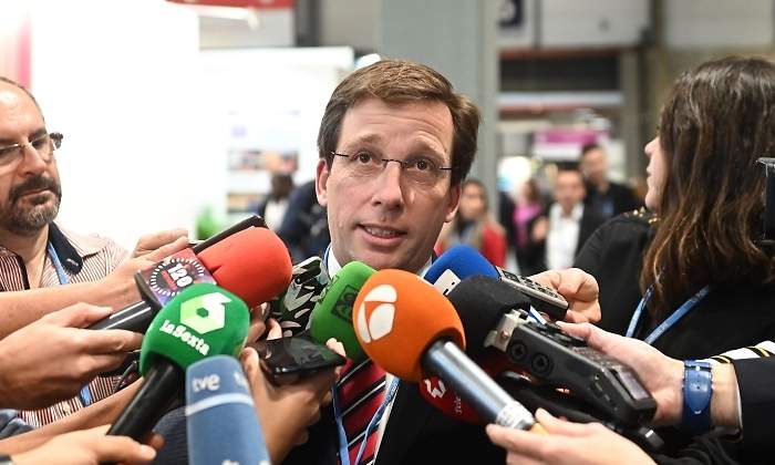 Almeida-COP25-microfonos.jpg