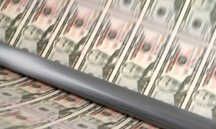 billetes-dolares.jpg