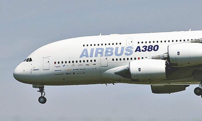 AirbusA380.jpg