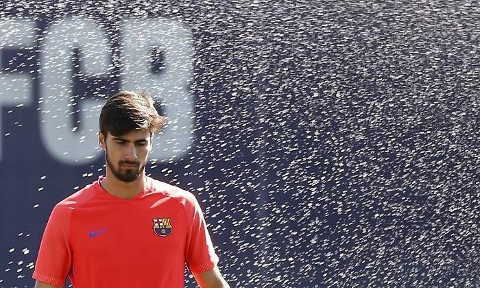Andre-Gomes-2016-entreno-agua-efe.jpg