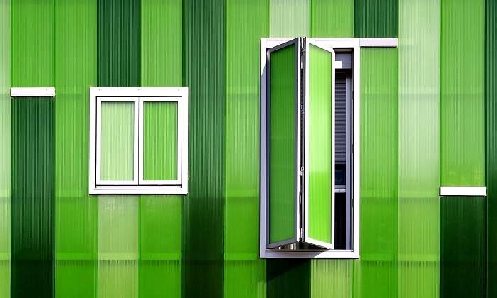 edificio-verde-fachada-ventana-770-dreamstime.jpg