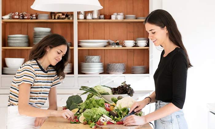 770x420-plantarse-negocio-entrecanales-gildediedma-comida-vegana.jpg