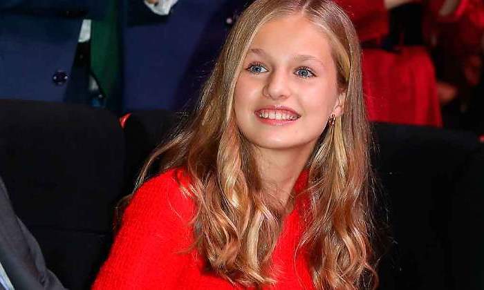 leonor-770-1-2-3-4-5-6.jpg