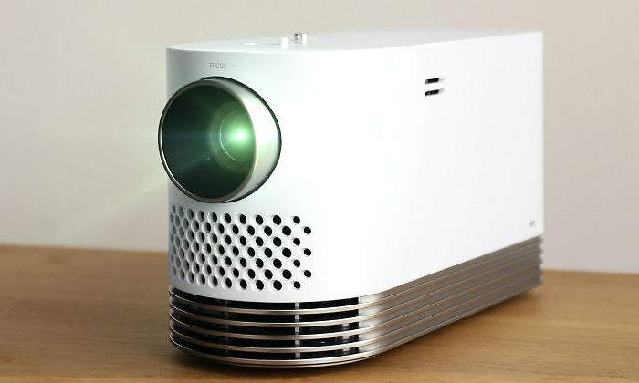 lg-smart-laser-tv.jpg
