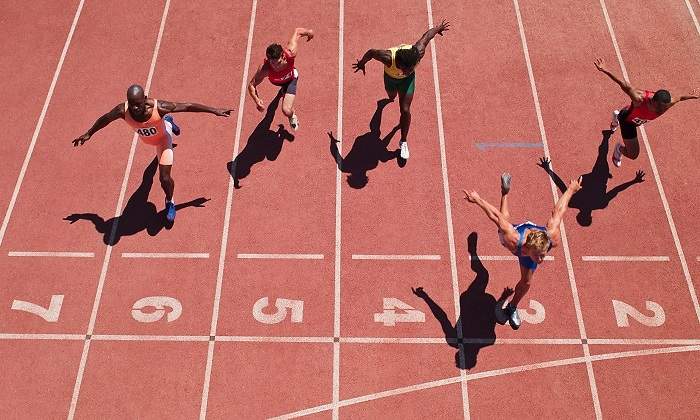 Pista-de-atletismo-con-atletas-iStock.jpg