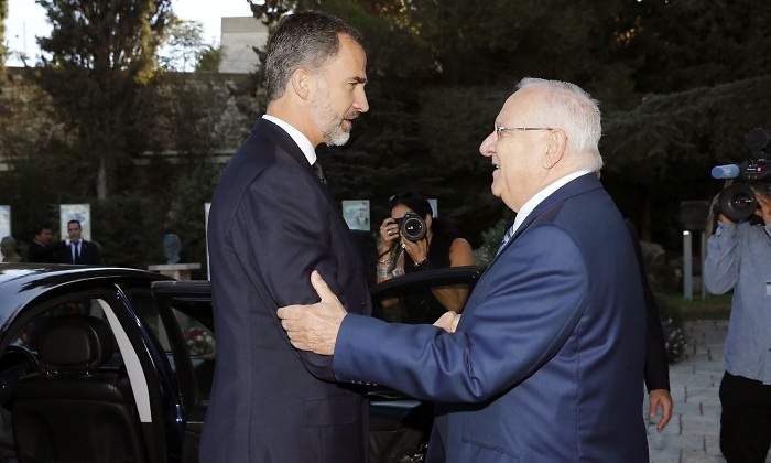 felipevi-israel-reuvlen-ravlin-efe.jpg