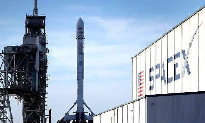 spacex-reuters-770.jpg