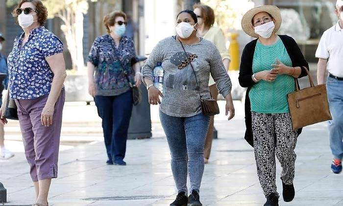 pasear-mascarilla-efe.jpg