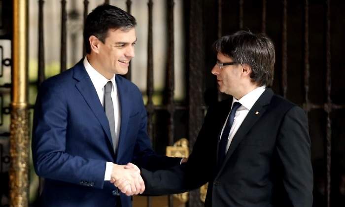 sanchez-puigdemont-reuters.jpg