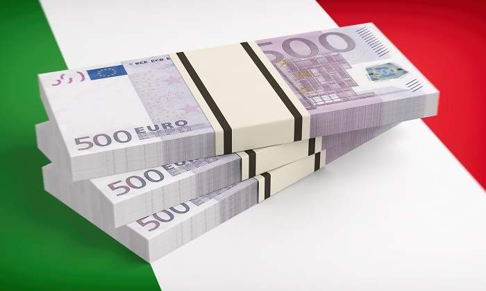 italia-banderabilletes500-dreamstime.jpg