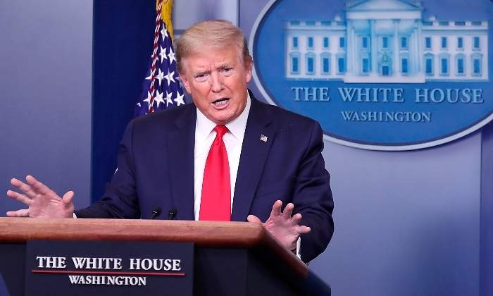 hombres-buenos-trump-coronavirus-770-420.jpg