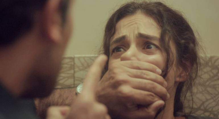 Antena 3 retiene el liderazgo con la buena acogida de la serie turca 'Mujer'  (12%) - Ecoteuve.es
