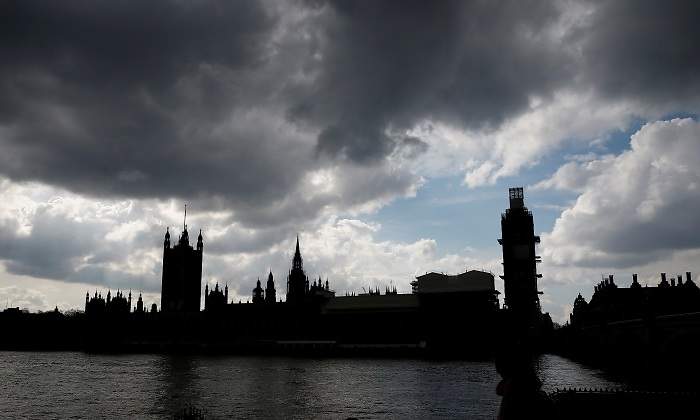 westminster-parlamento-britanico-nubes-londres-brexit-reuters-770x420.jpg