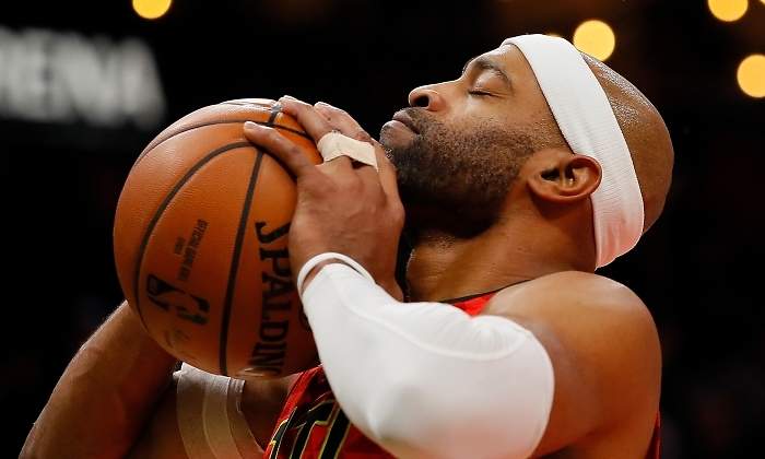 vince-carter-hawks-balon-getty.jpg