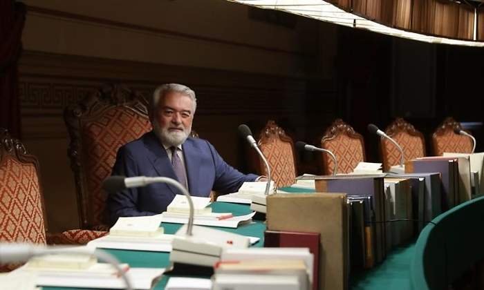 dario-villanueva-director-rae-efe.jpg