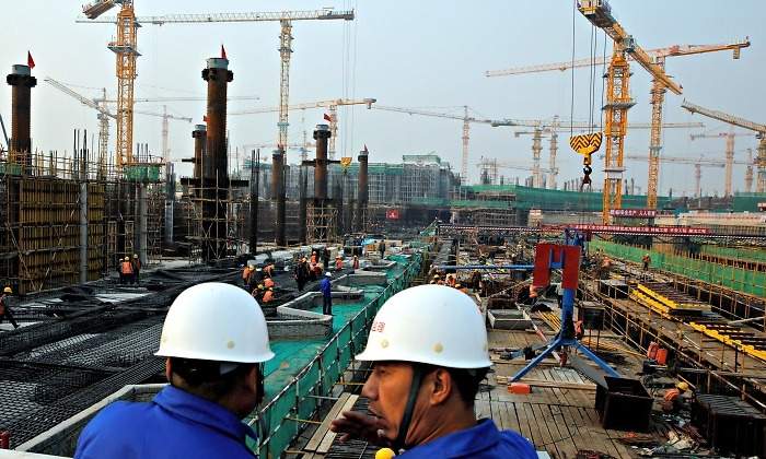 china-ladrillo-vivienda-gruas-vivienda-Pekin-770-reuters.jpg
