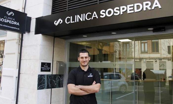 Jordan Sospedra en su nueva clnica GUILLERMO LUCAS