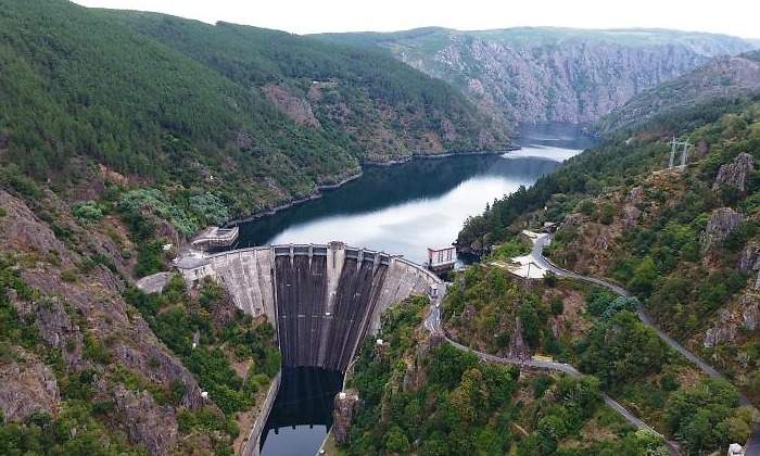 iberdrola-hidroelectrica-san-esteban.jpg