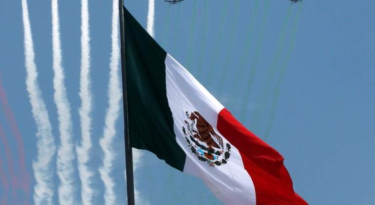 Por Que El 24 De Febrero Se Celebra El Dia De La Bandera Eleconomistaamerica Pe