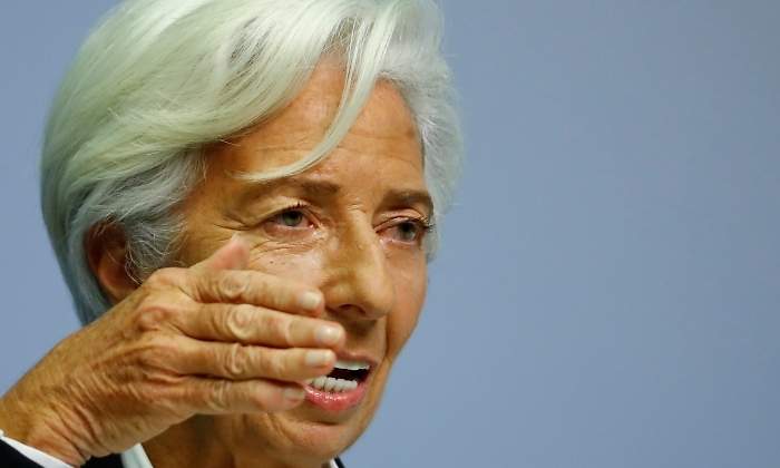 lagarde-mano-tipos.jpg