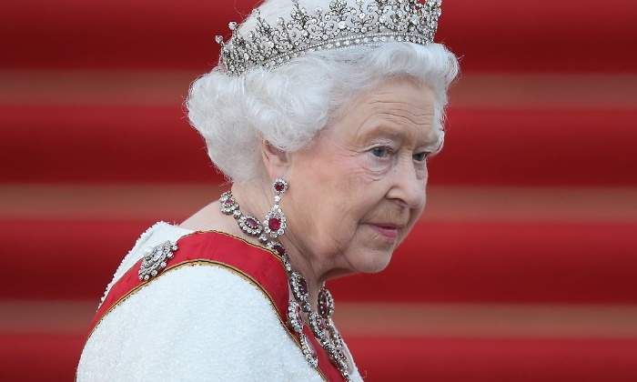 isabel-ii-discurso-ok-770.jpg