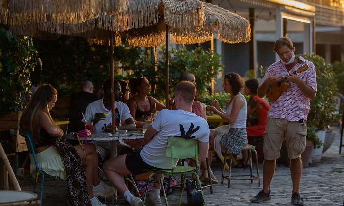 turismo-terraza-ep.jpg