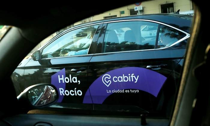 cabify-coche-letrero-reuters.jpg