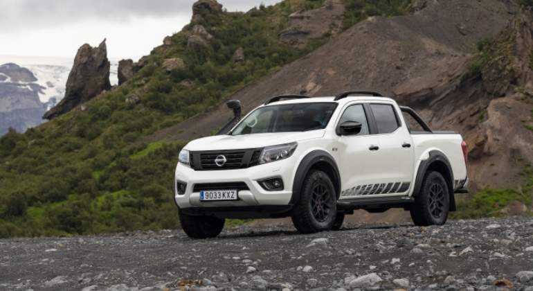 Nissan Navara Off-Roader AT32.