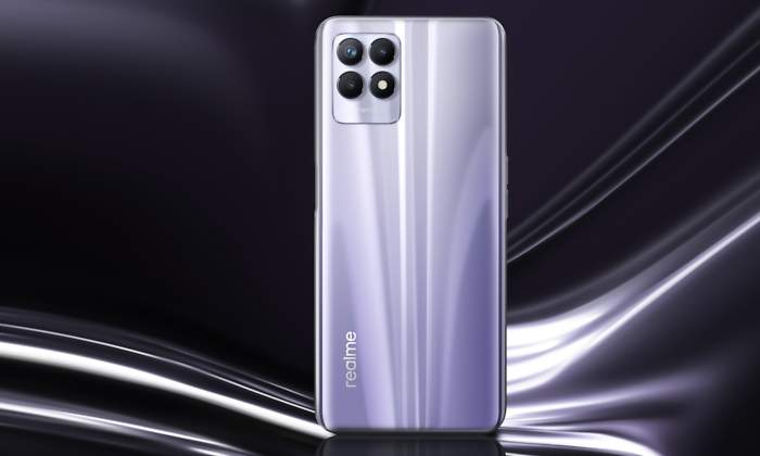 realme-8i-1.jpg