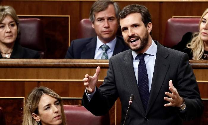 casado-congreso-investidura-efe.jpg
