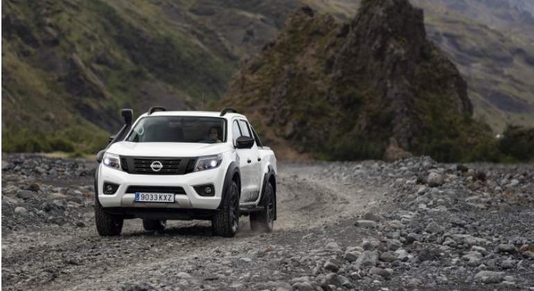 Nissan Navara Off-Roader AT32.