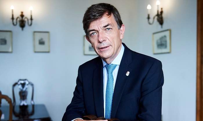 carlos-andradas-4.jpg