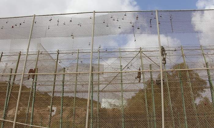 valla-melilla-inmigracion-ep.jpg