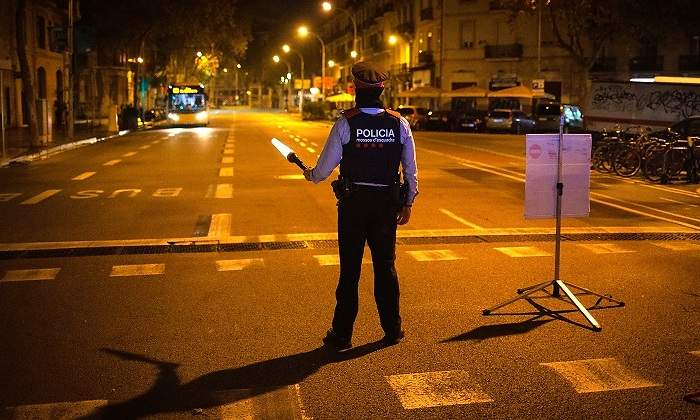 BcnToqueQuedaMossoEpWeb.jpg