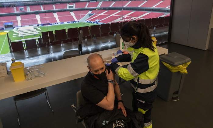 vacunacion-wanda-metropolitano-madrid-getty.jpg