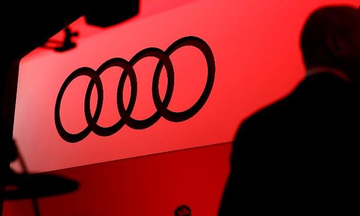 audi-logo-fondo-rojo-reuters-770x420.jpg
