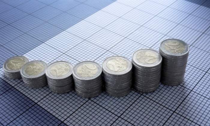 Euros-monedas-monticulos.jpg