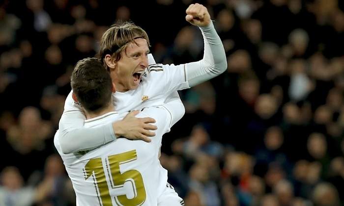 modric-valverde-celebran-efe.jpg