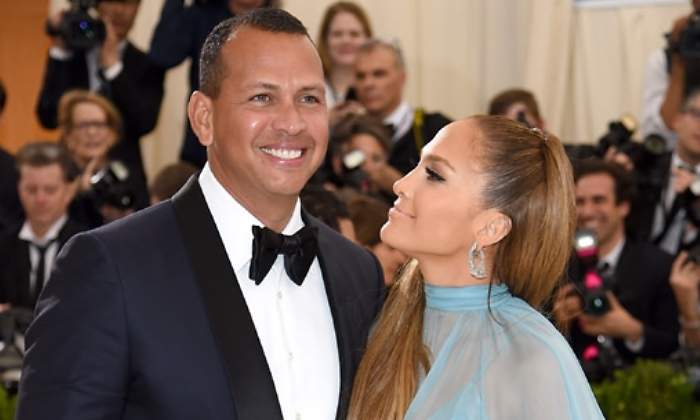 jlo-compromiso-770.jpg