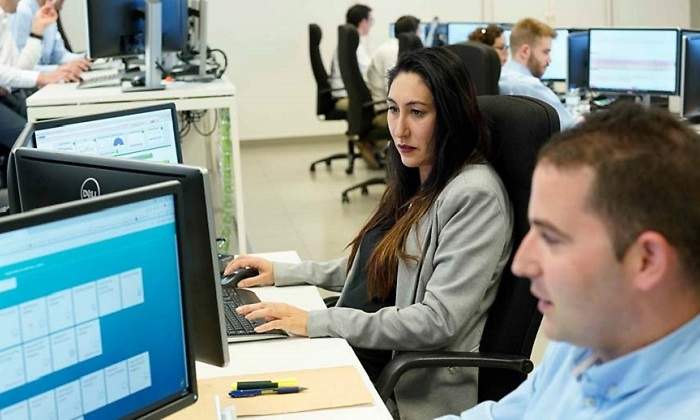 personal-departamento-informatica-mercadona.jpg