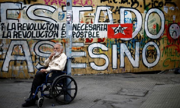 protestas.rayados-chile-reuters.png