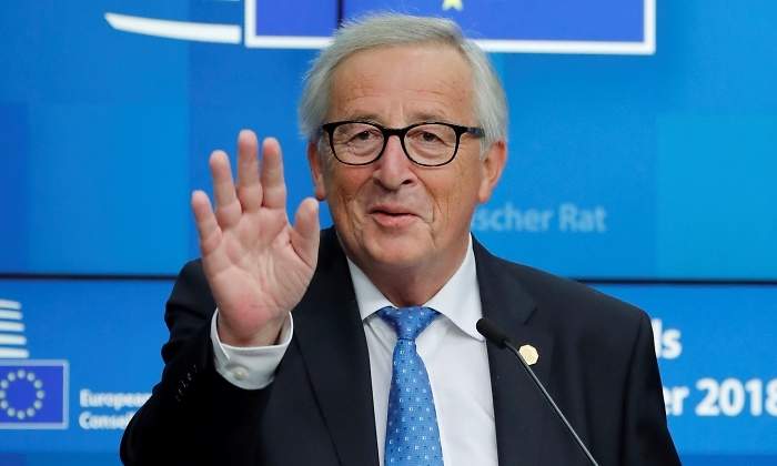 juncker-mano-reuters.jpg